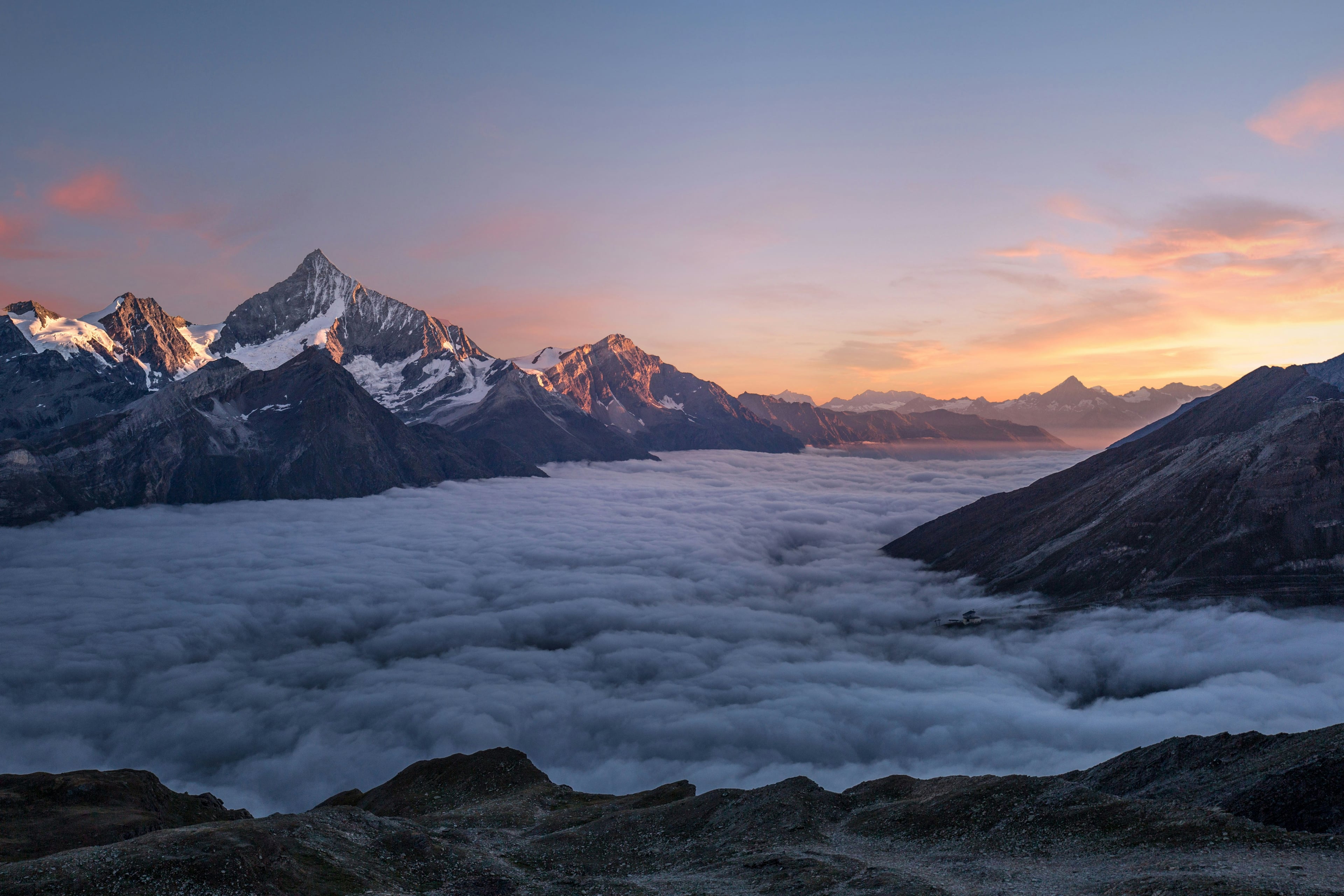 Beautiful mountain landscape - Find your perfect wallpaper